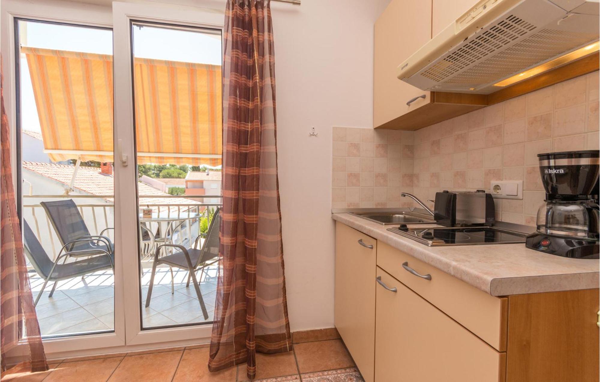 Stunning Apartment In Sveti Filip I Jakov Eksteriør billede